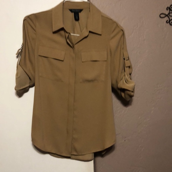 White House Black Market Tops - WHBM 3/4 Sleeve Camel Colored Blouse💕